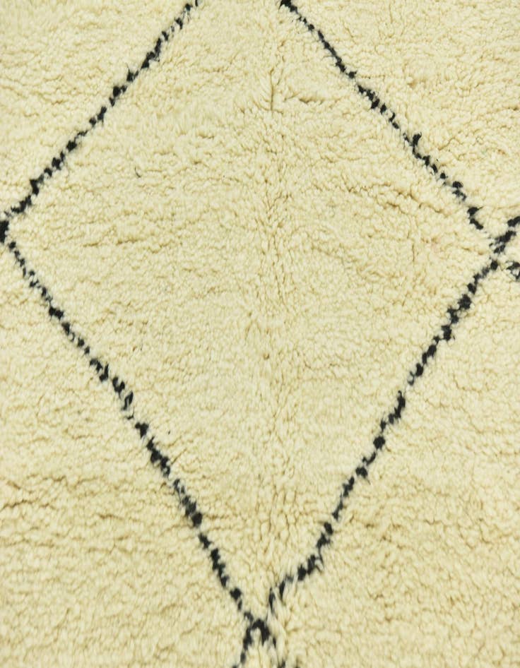 Detail image of 4' 10 x 7' 9  Hand Knotted Moroccan Wool Rug