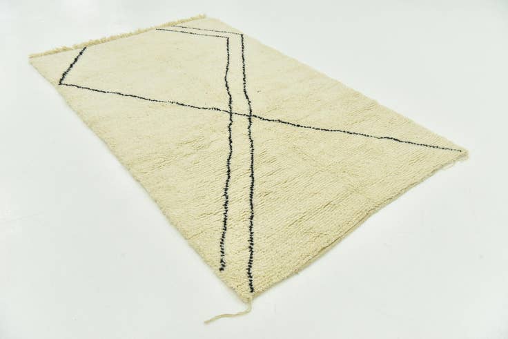 Detail image of 4' 10 x 8' Hand Knotted Moroccan Wool Rug