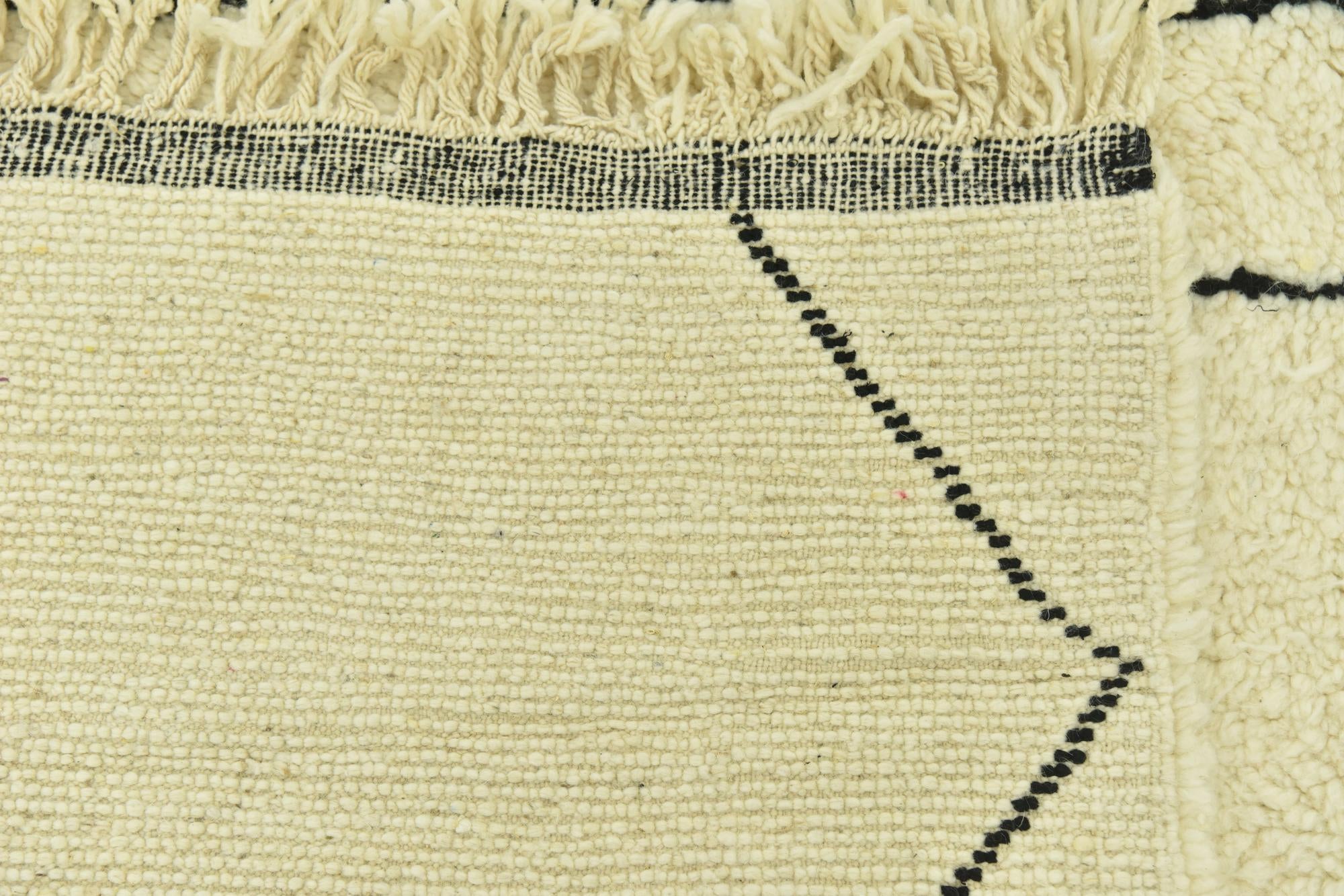 5' 3 x 7' 9 Hand Knotted Moroccan Wool Rug