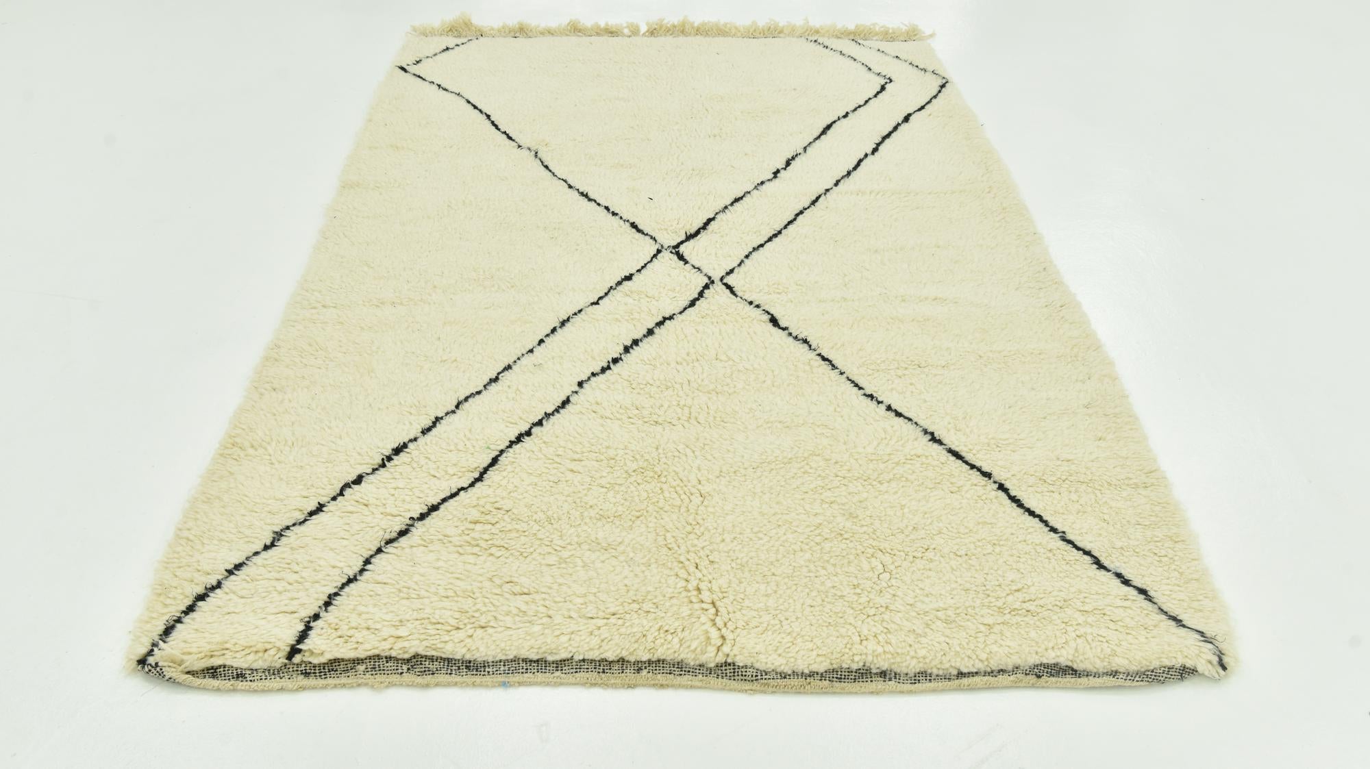 5' 3 x 7' 9 Hand Knotted Moroccan Wool Rug