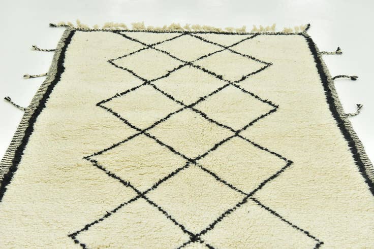 Detail image of 5' 6 x 8' 9 Hand Knotted Moroccan Wool Rug