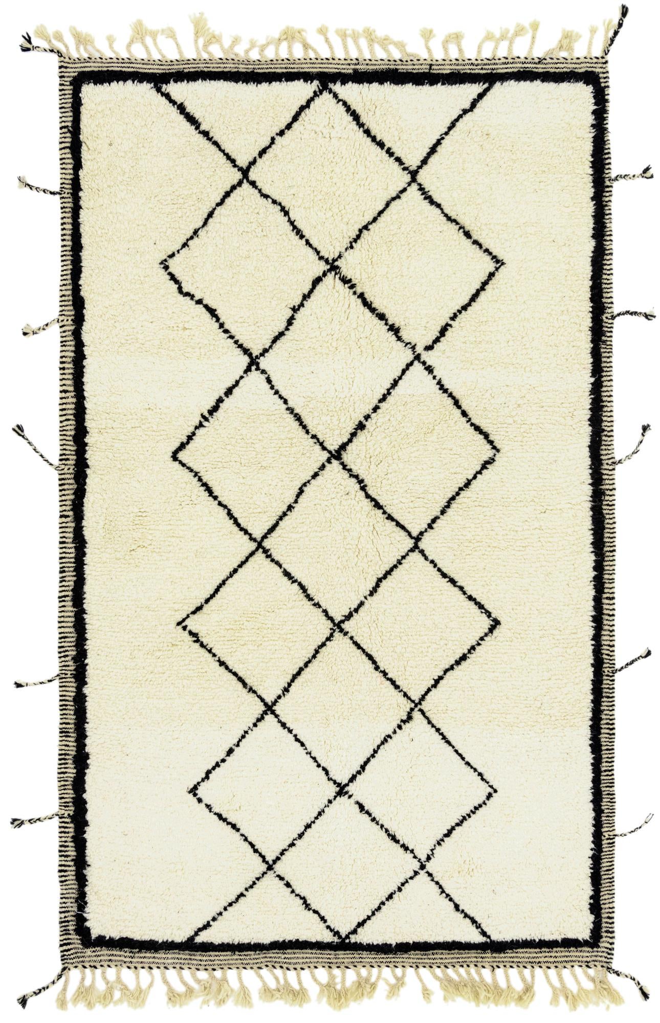 5' 6 x 8' 9 Hand Knotted Moroccan Wool Rug