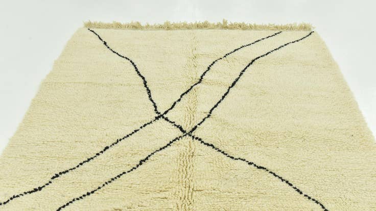 Detail image of 5' 6 x 7' 8 Hand Knotted Moroccan Wool Rug