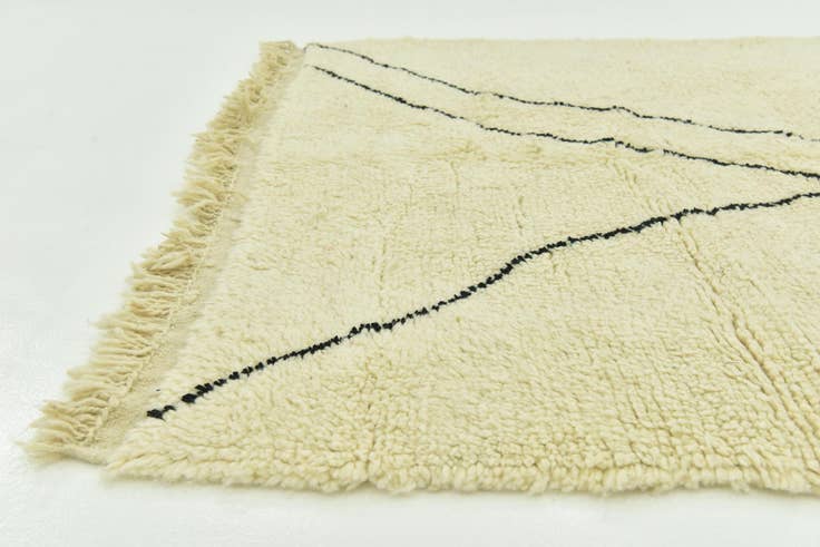 Detail image of 5' 6 x 7' 8 Hand Knotted Moroccan Wool Rug