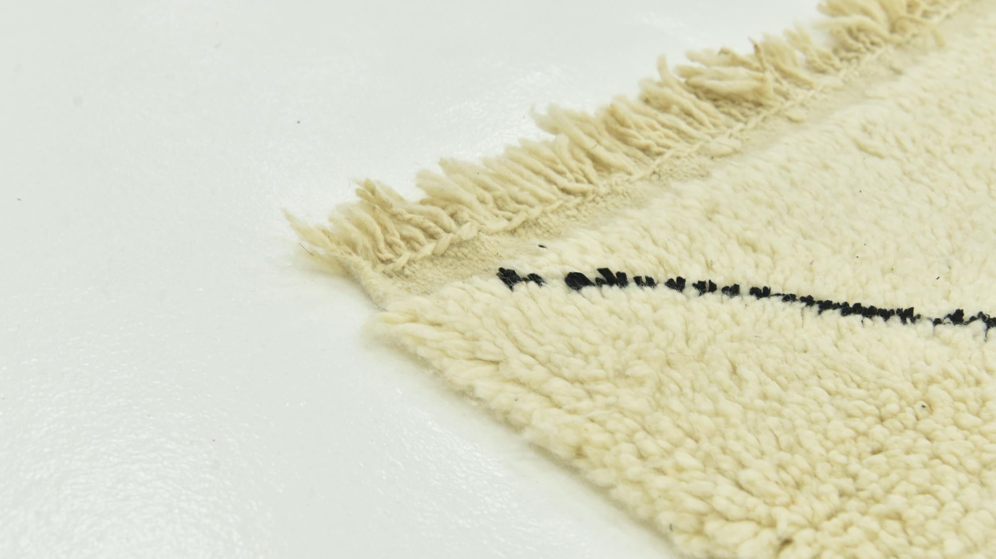 5' 6 x 7' 8 Hand Knotted Moroccan Wool Rug