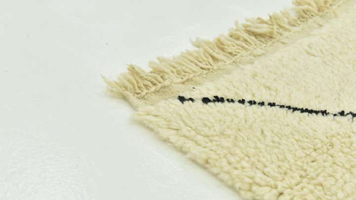 5' 6 x 7' 8 Hand Knotted Moroccan Wool Rug