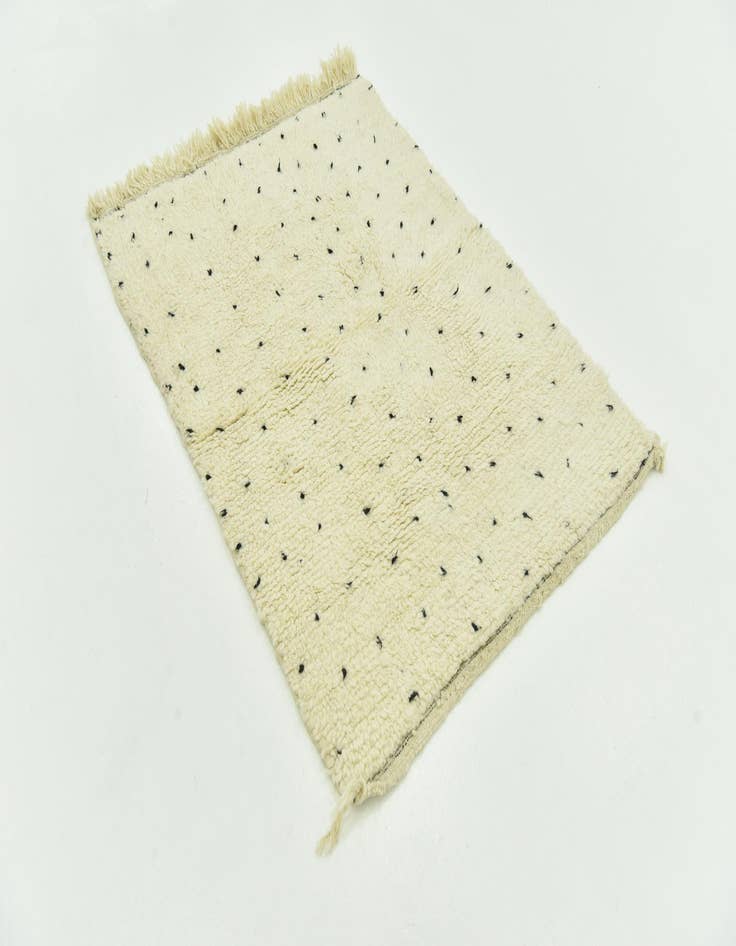 Detail image of 3' 6 x 4' 7 Hand Knotted Moroccan Wool Rug