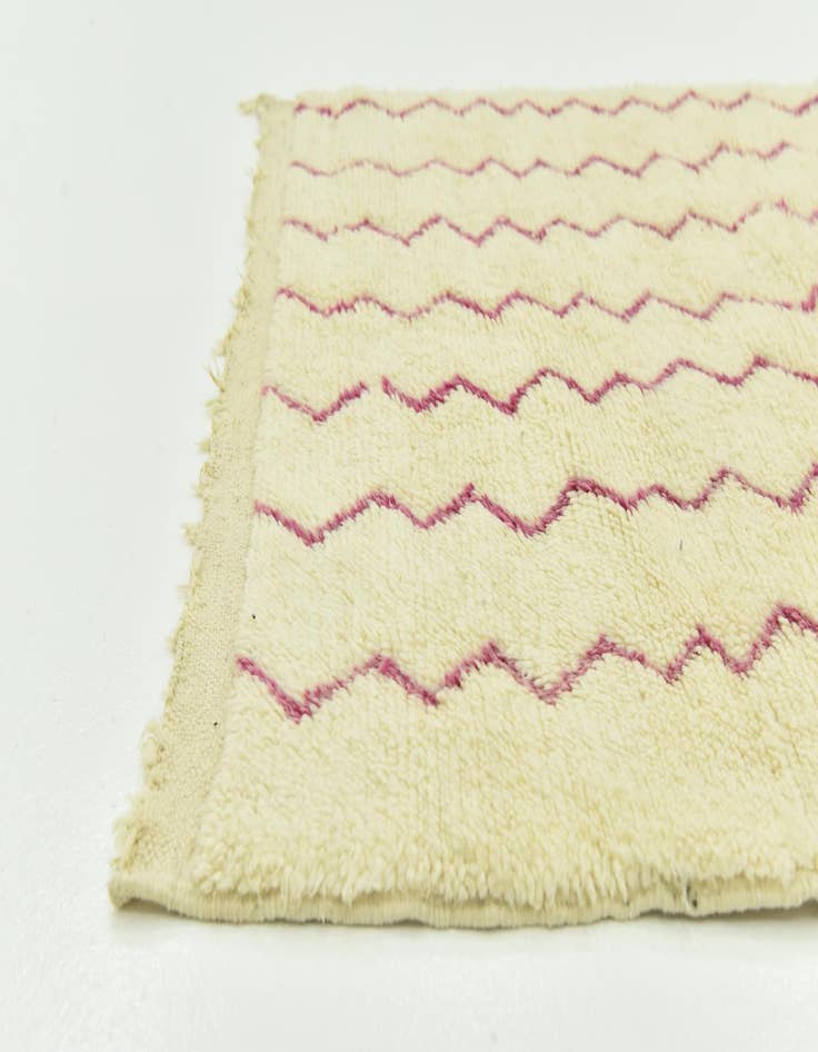 Detail image of 3' 5 x 4' 8  Hand Knotted Moroccan Wool Rug