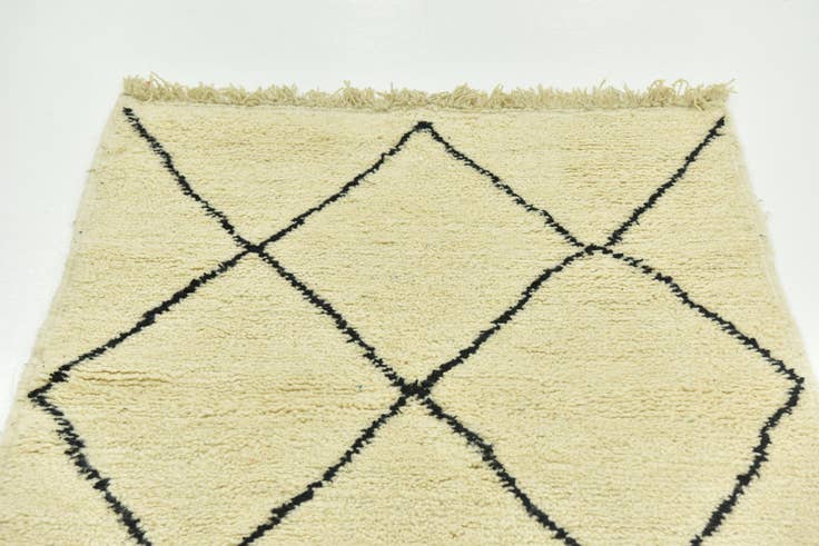 Detail image of 3' 5 x 4' 9 Hand Knotted Moroccan Wool Rug