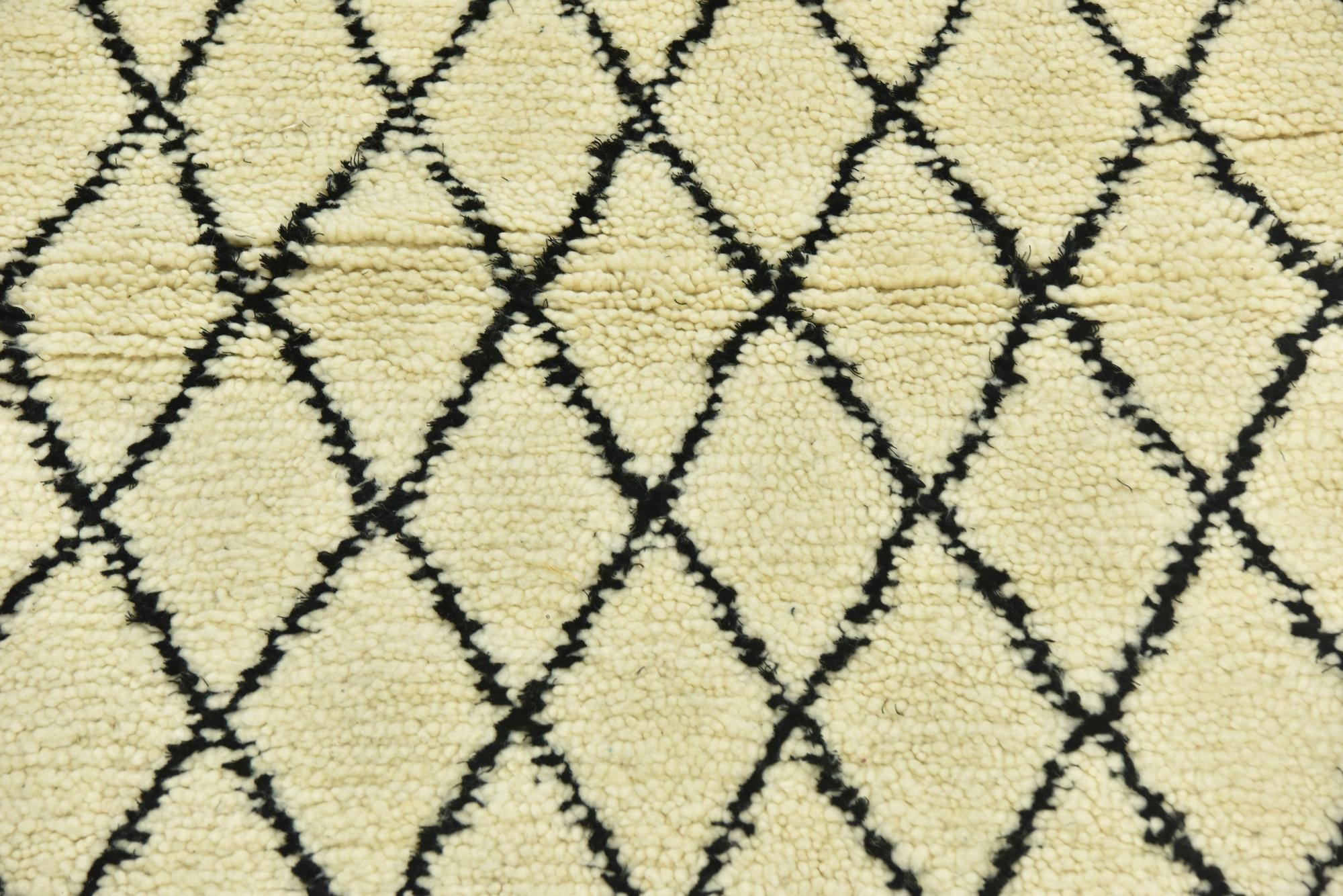 3' 4 x 5' Hand Knotted Moroccan Wool Rug