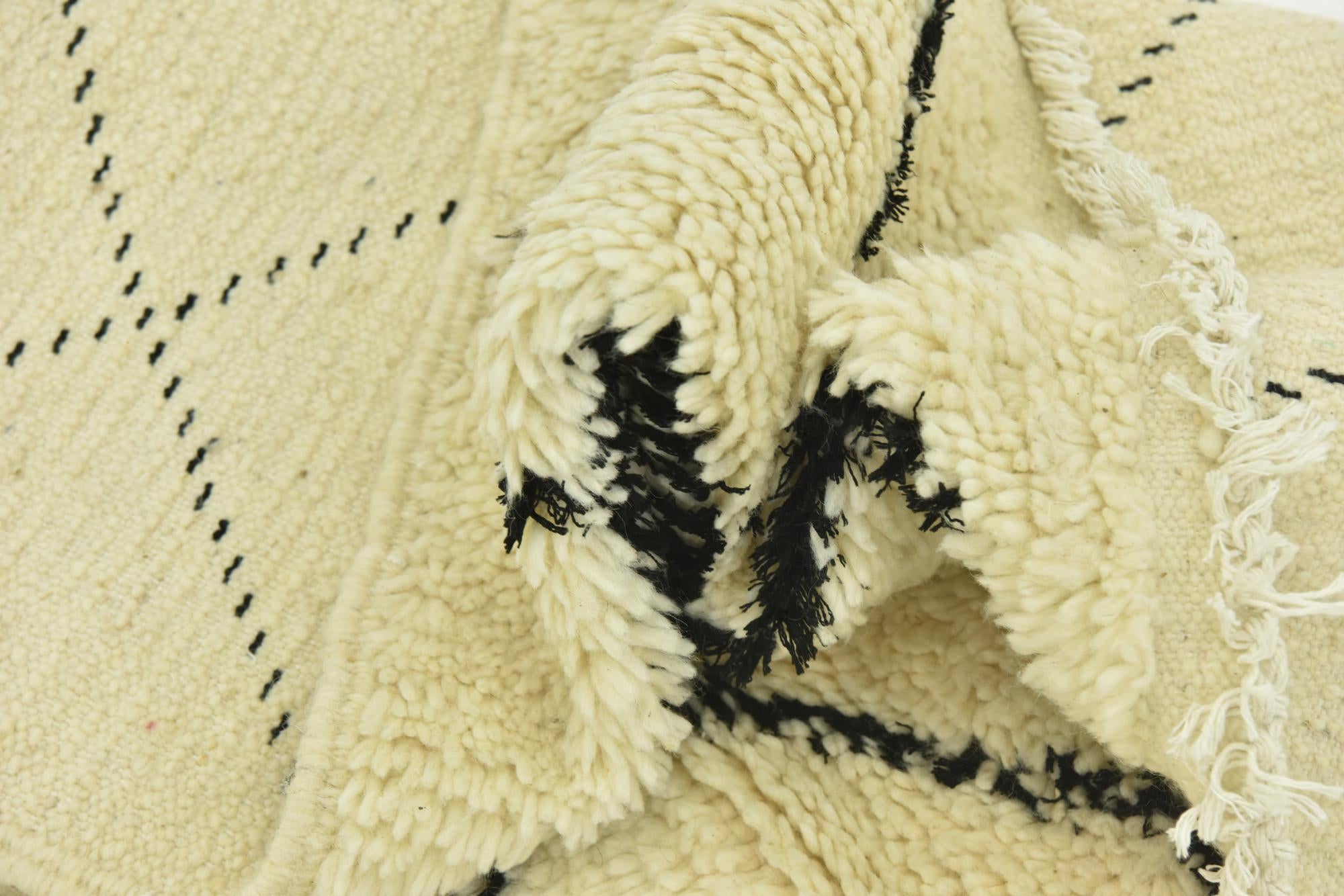 3' 6 x 4' 8 Hand Knotted Moroccan Wool Rug