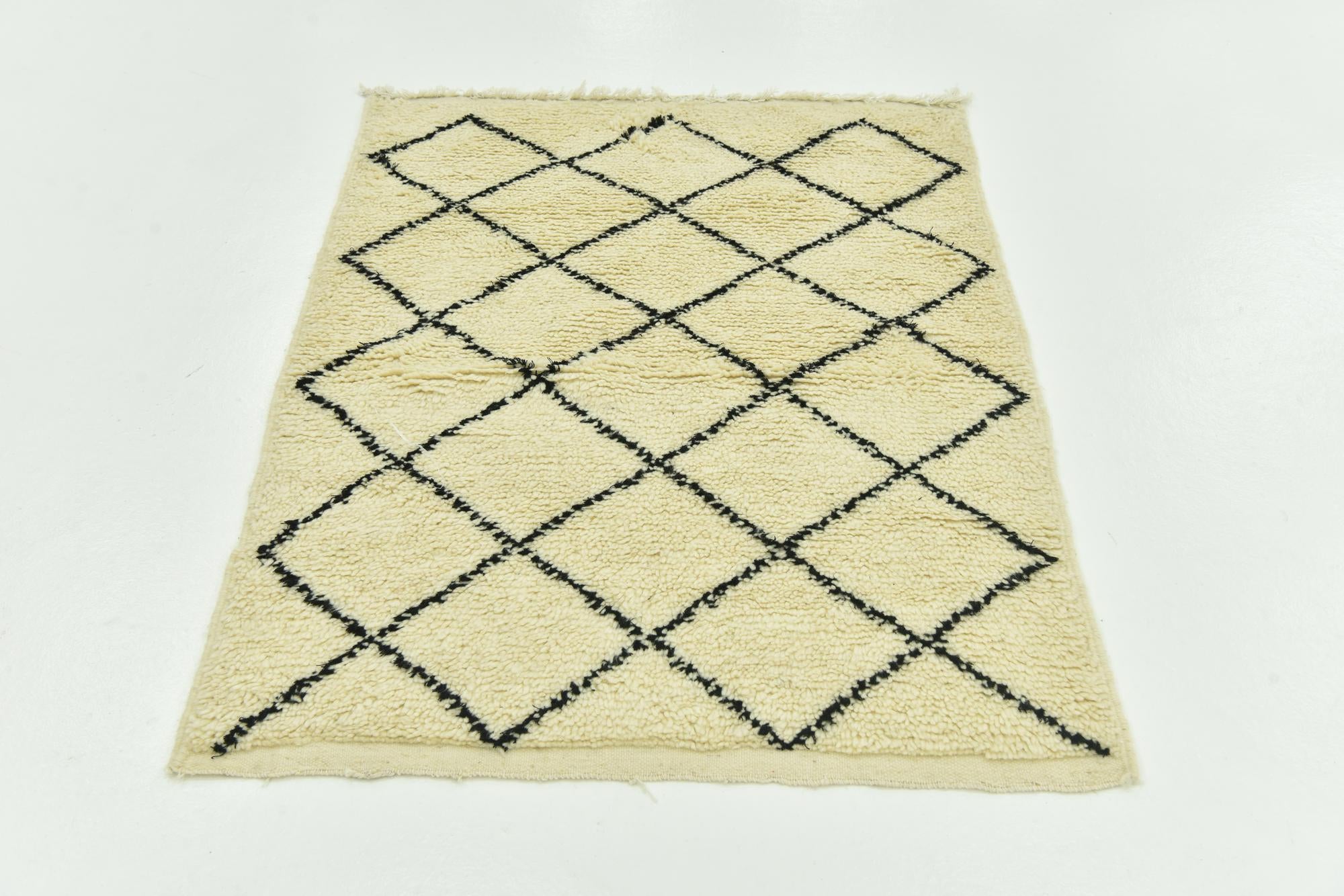 3' 6 x 4' 8 Hand Knotted Moroccan Wool Rug