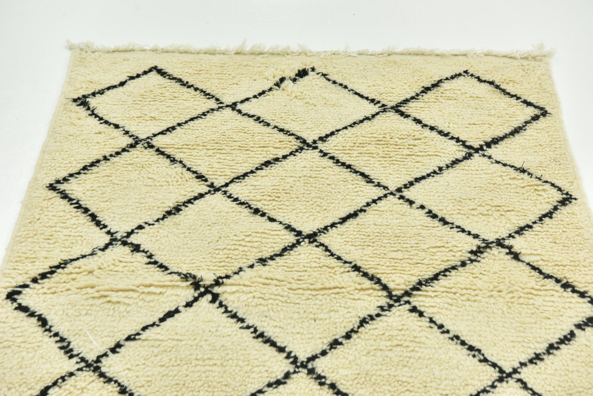 3' 6 x 4' 8 Hand Knotted Moroccan Wool Rug