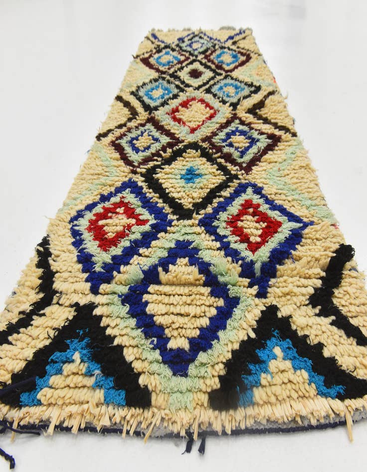 Detail image of 2' 9 x 6' 6  Hand Knotted Moroccan Wool Rug