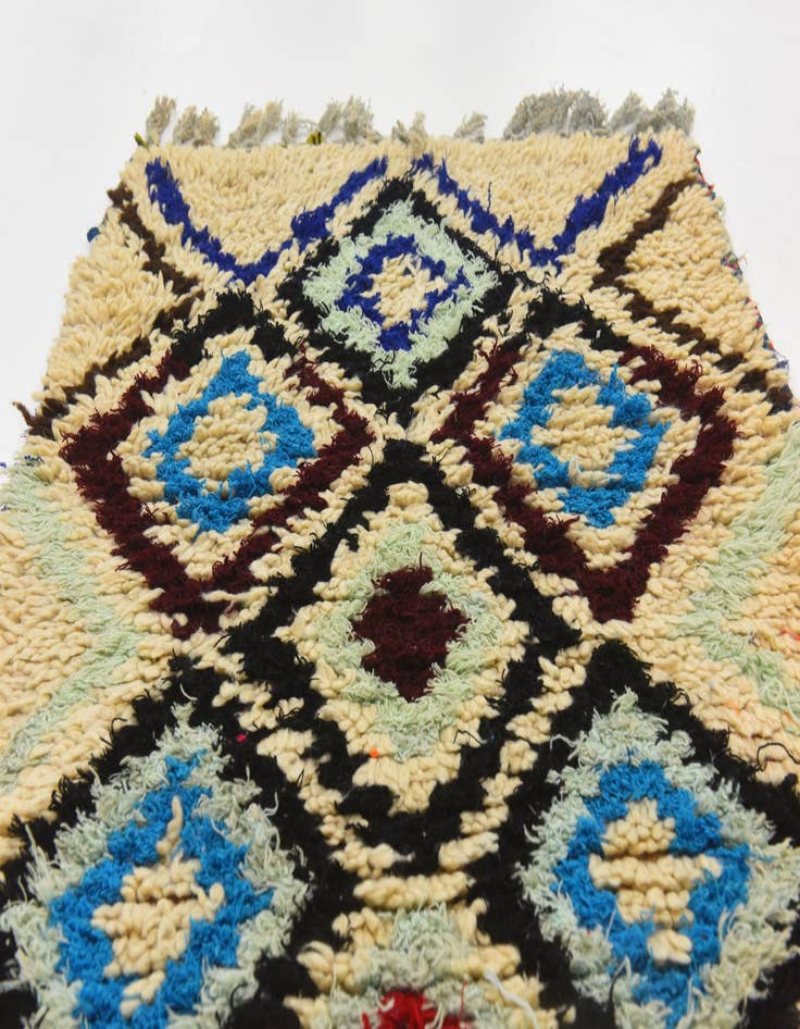 Detail image of 2' 9 x 6' 6  Hand Knotted Moroccan Wool Rug