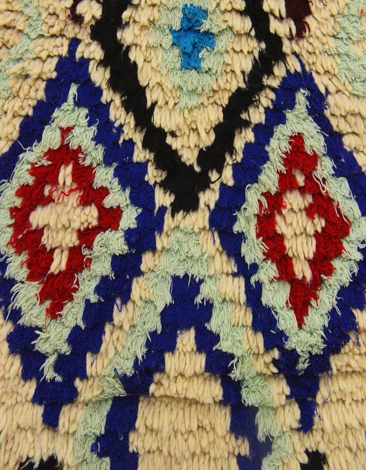 Detail image of 2' 9 x 6' 6  Hand Knotted Moroccan Wool Rug