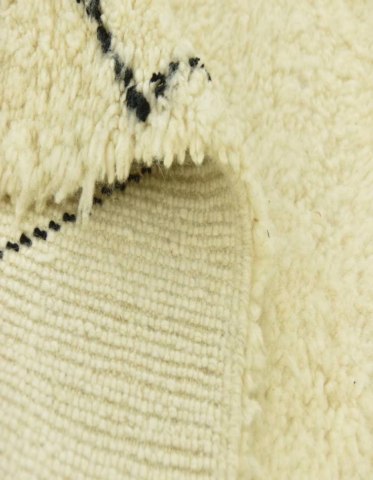 Detail image of 6' 7 x 9' 10  Hand Knotted Moroccan Wool Rug