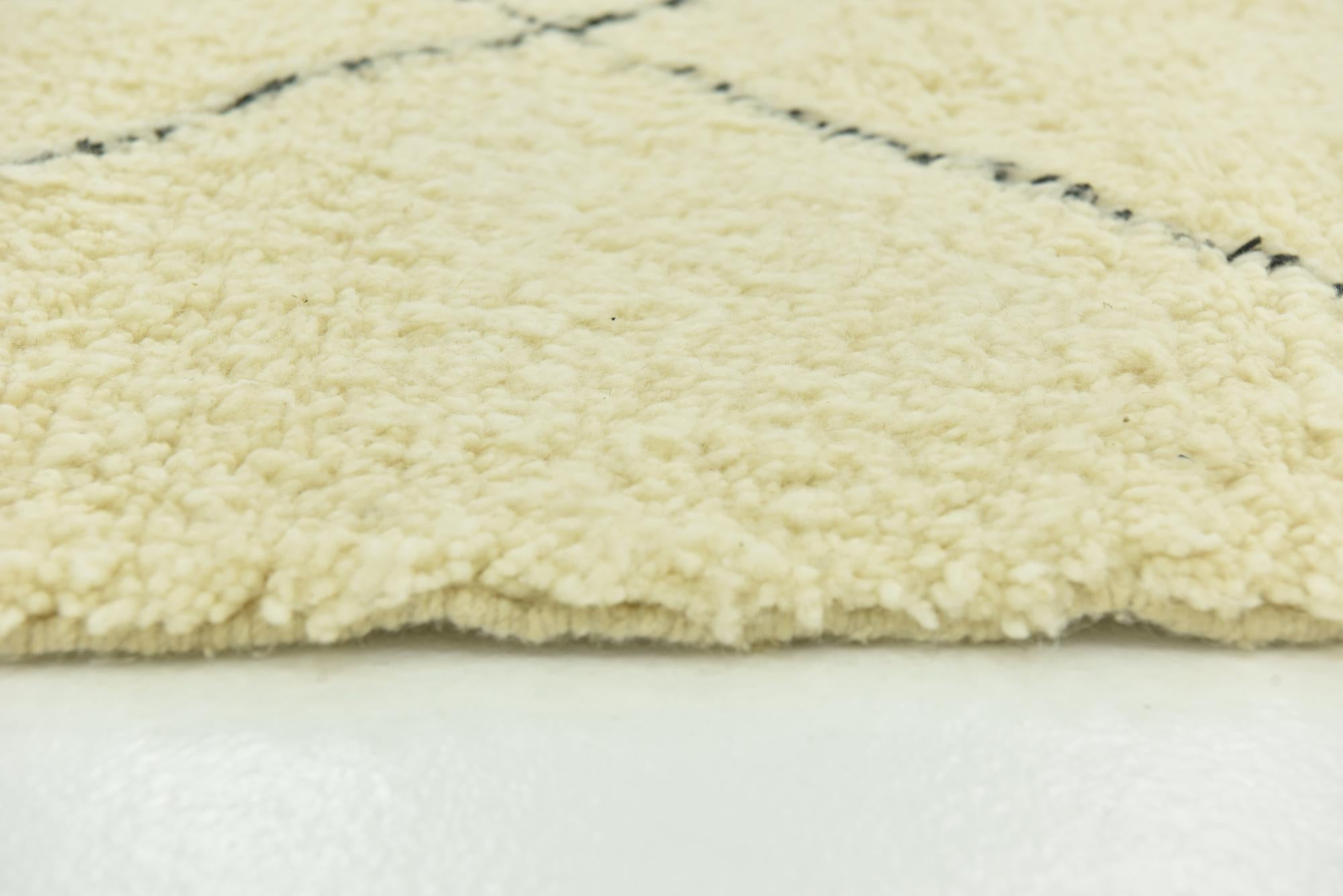 6' 8 x 10' 2 Hand Knotted Moroccan Wool Rug