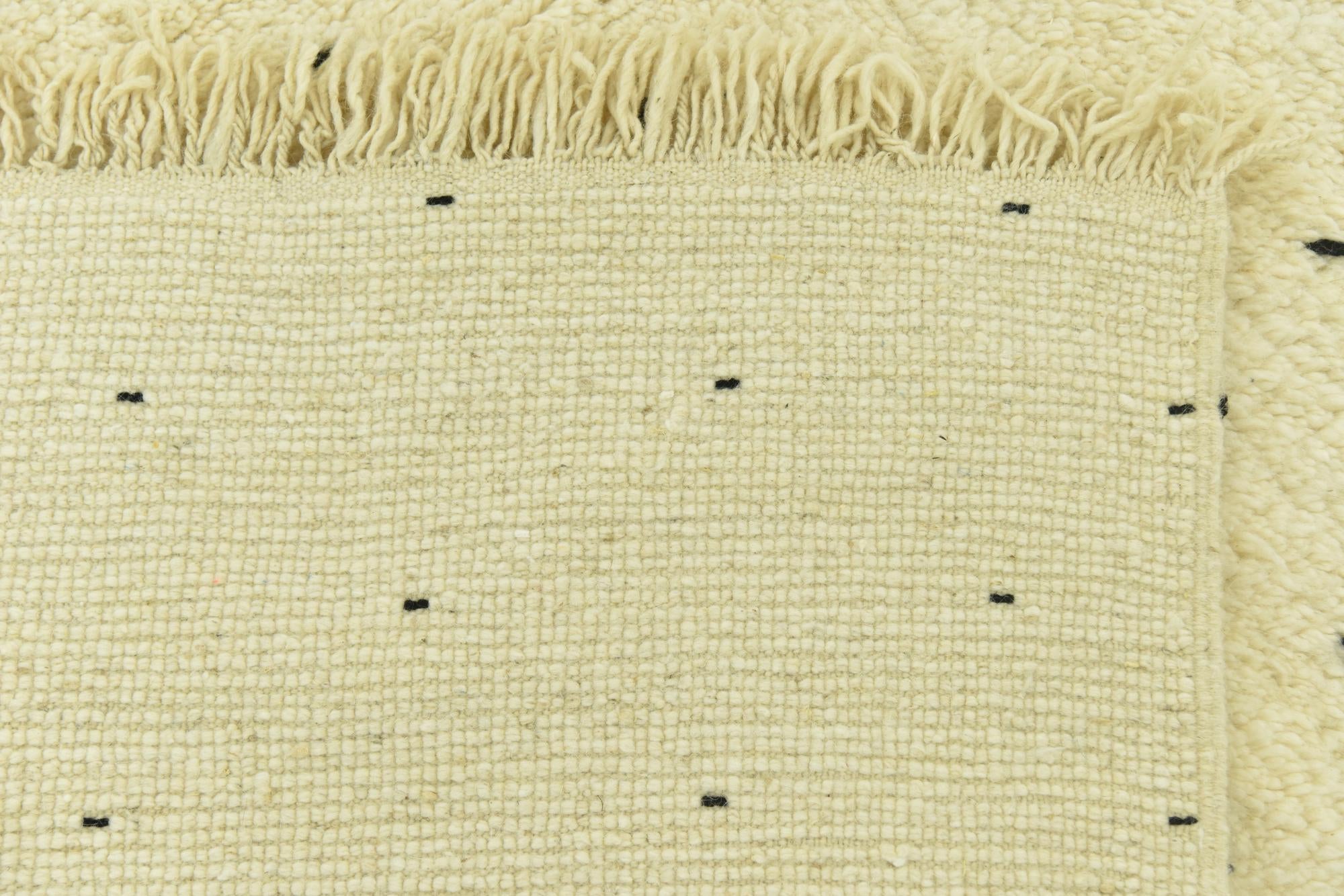 6' 10 x 10' 2 Hand Knotted Moroccan Wool Rug