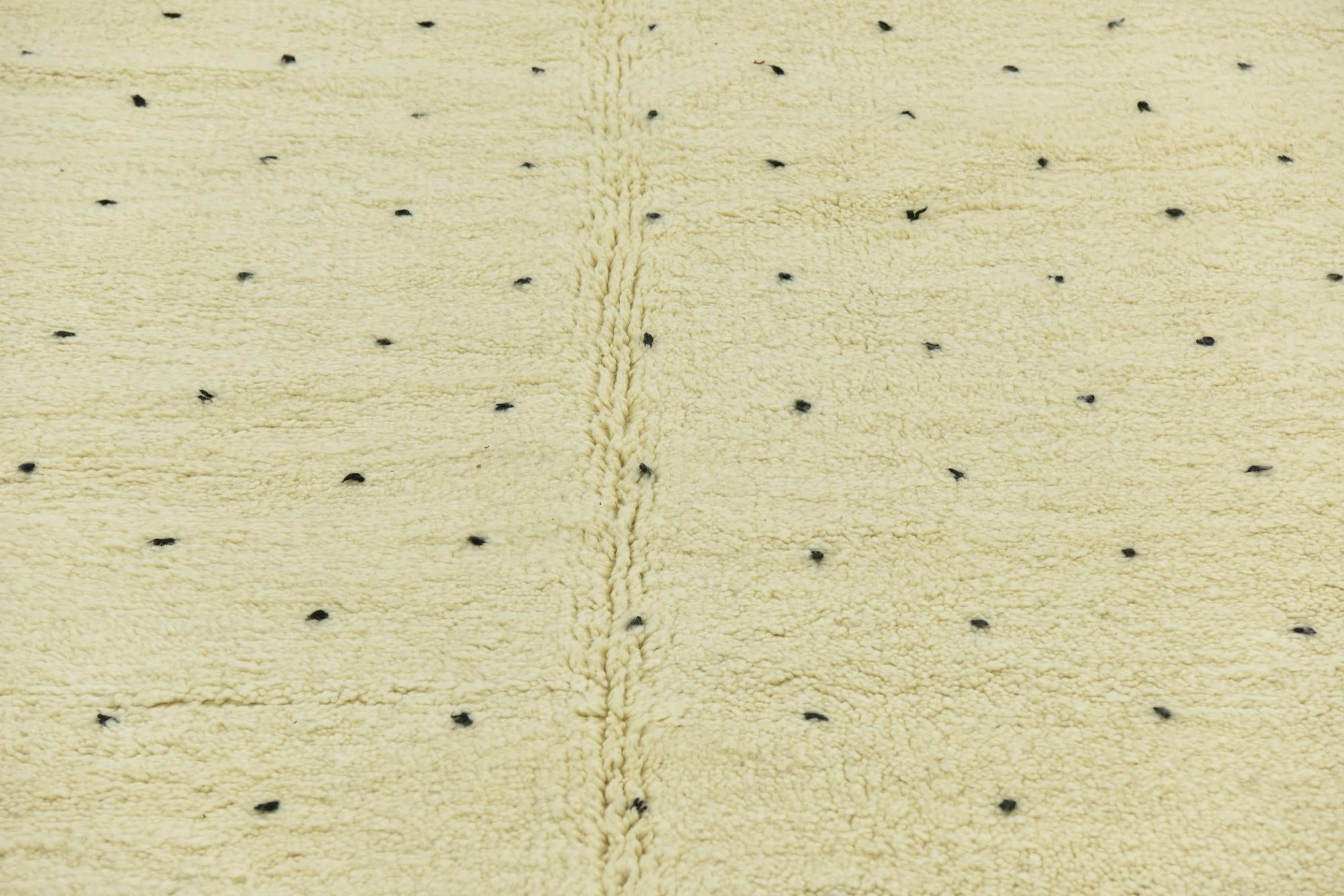 6' 10 x 10' 2 Hand Knotted Moroccan Wool Rug