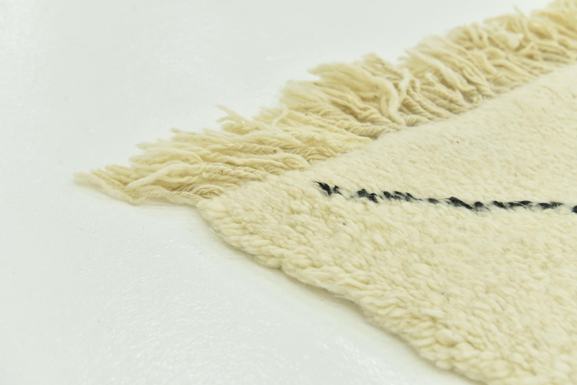 7' 2 x 9' 7 Hand Knotted Moroccan Wool Rug