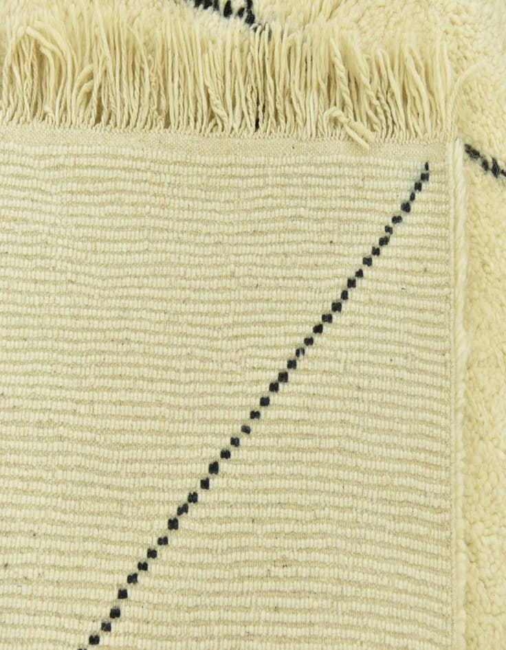 Detail image of 6' 6 x 9' 10  Hand Knotted Moroccan Wool Rug