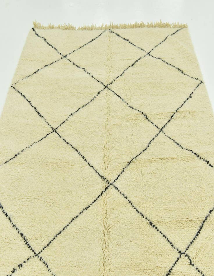 Detail image of 6' 6 x 9' 10  Hand Knotted Moroccan Wool Rug