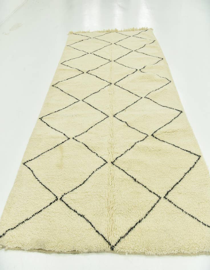 Detail image of 6' 8 x 10'  Hand Knotted Moroccan Wool Rug