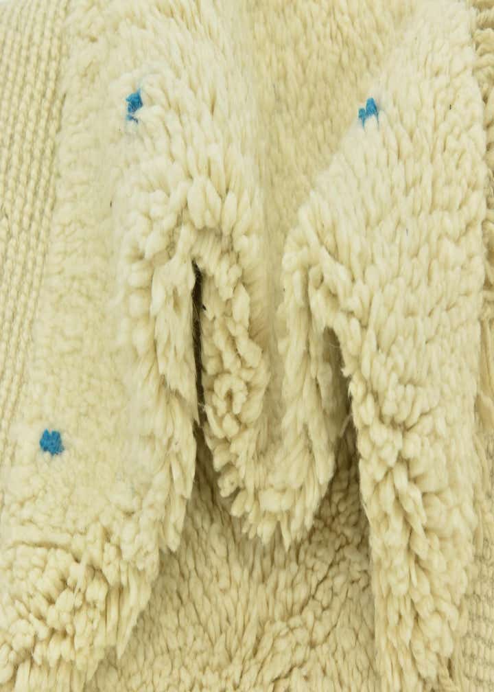 5' 4 x 8' 4 Hand Knotted Moroccan Wool Rug