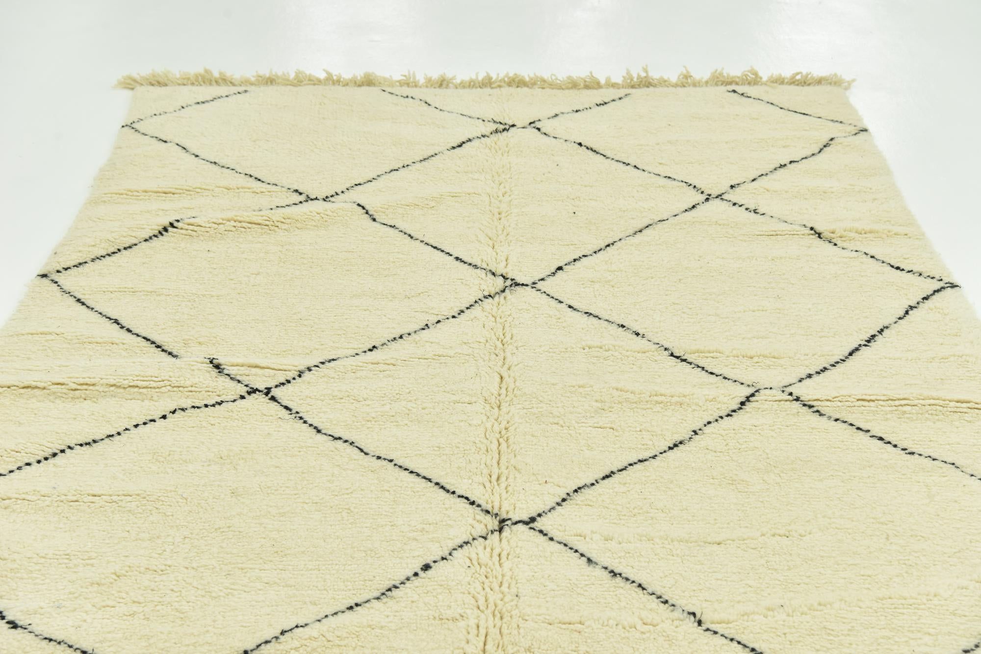 6' 4 x 10' Hand Knotted Moroccan Wool Rug