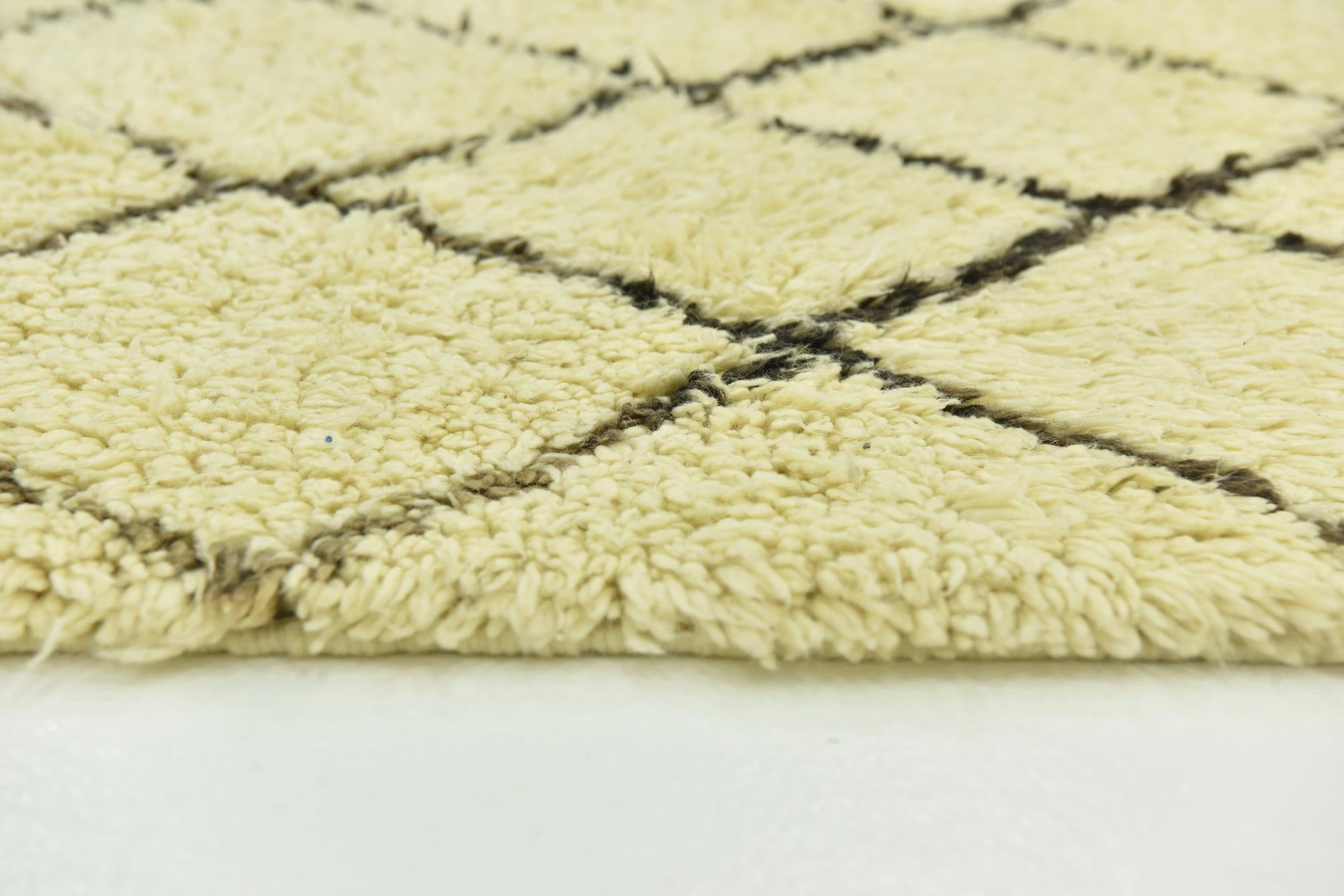 7' x 10' 7 Hand Knotted Moroccan Wool Rug