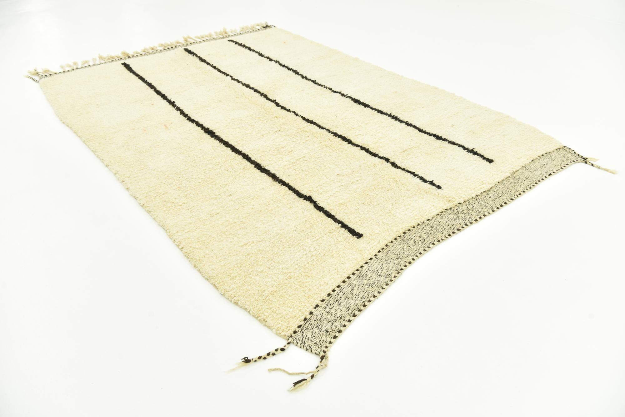 7' x 10' Hand Knotted Moroccan Wool Rug