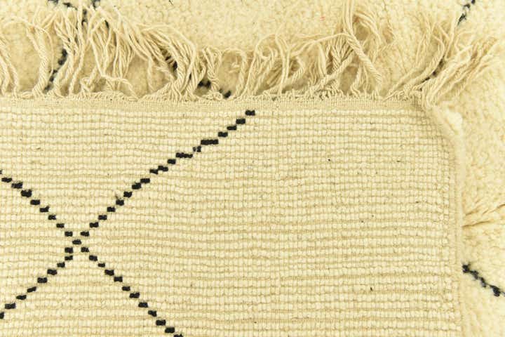 5' 2 x 8' 1 Hand Knotted Moroccan Wool Rug