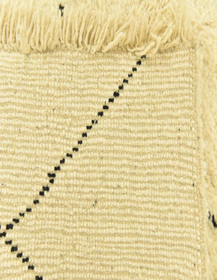 Detail image of 5' 1 x 8' 6  Hand Knotted Moroccan Wool Rug