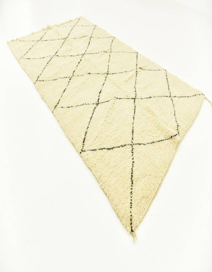 Detail image of 5' 1 x 8' 6  Hand Knotted Moroccan Wool Rug