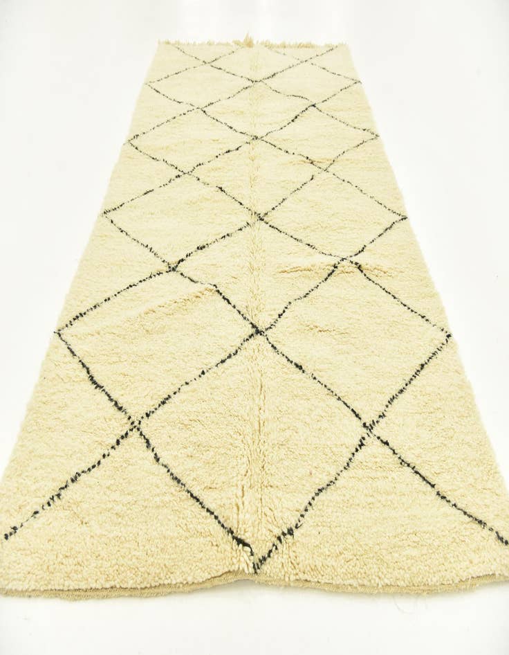 Detail image of 5' 1 x 8' 6  Hand Knotted Moroccan Wool Rug