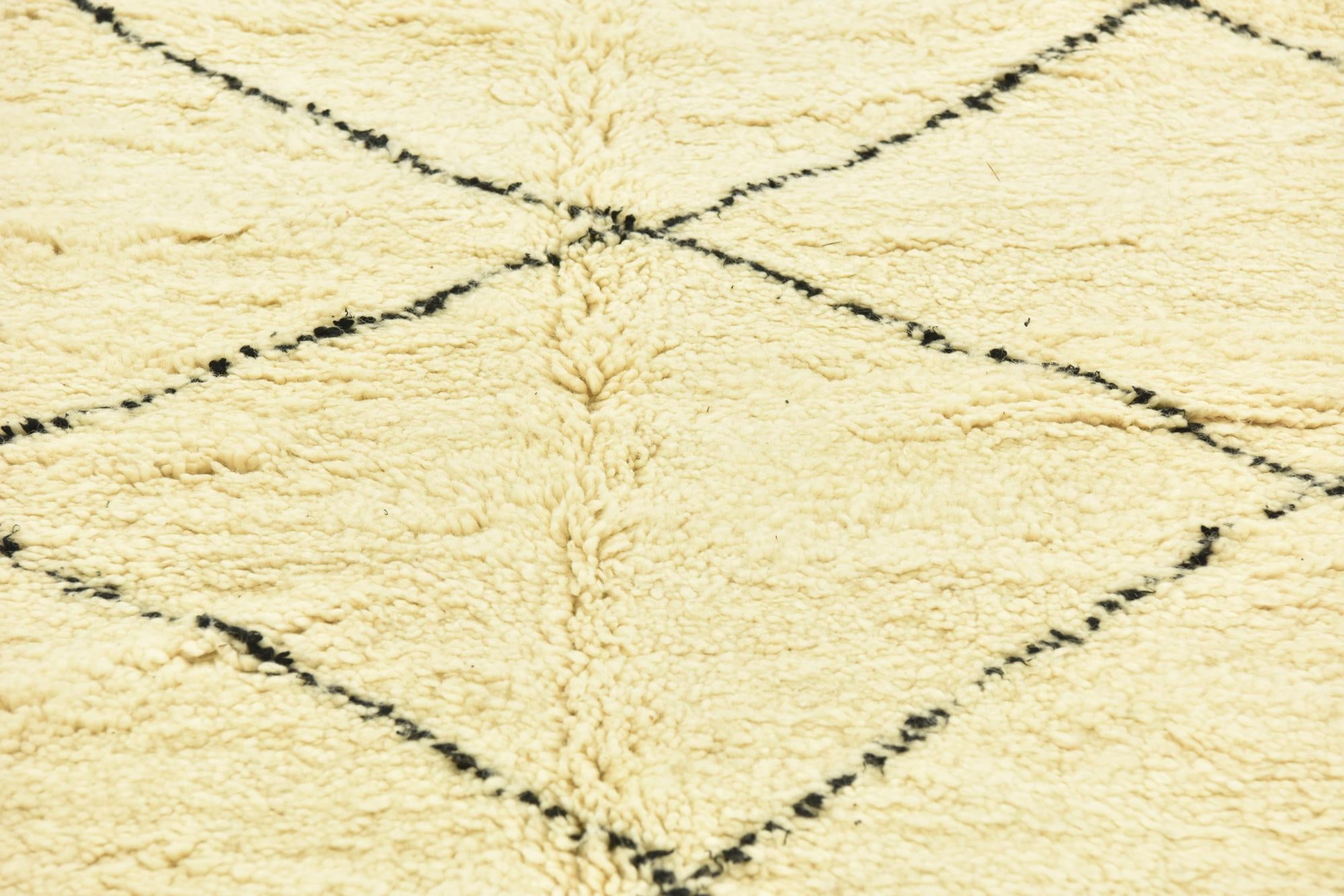 5' 1 x 8' 6 Hand Knotted Moroccan Wool Rug