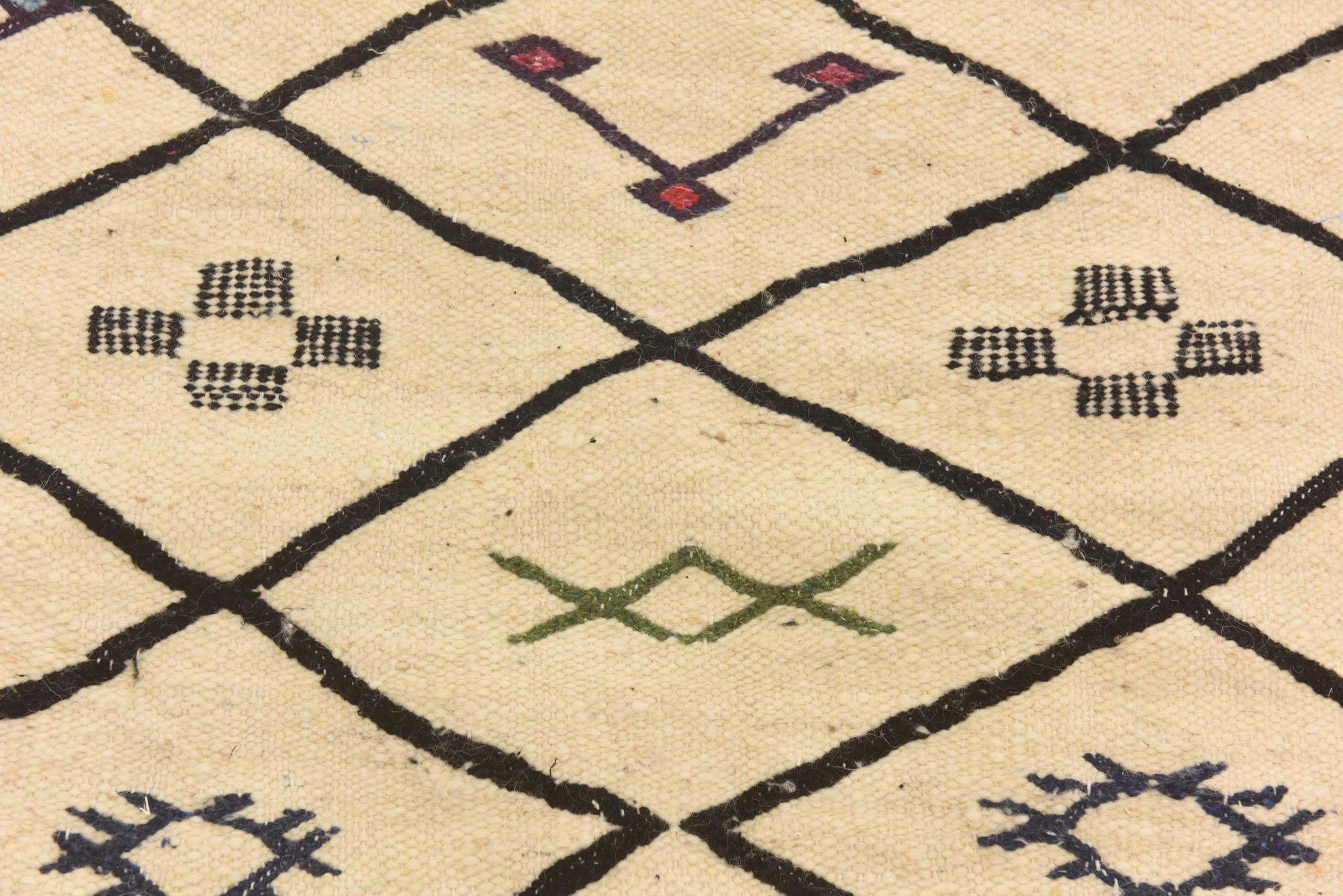 6' 1 x 9' 9 Hand Knotted Moroccan Wool Rug