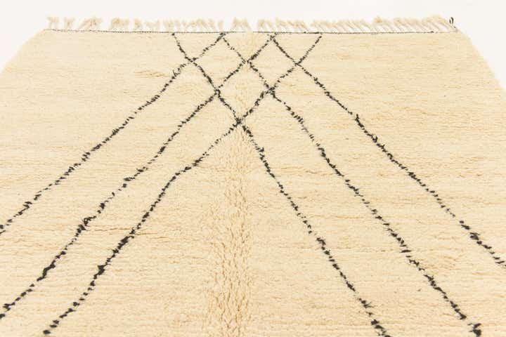 7' 2 x 9' 6 Hand Knotted Moroccan Wool Rug