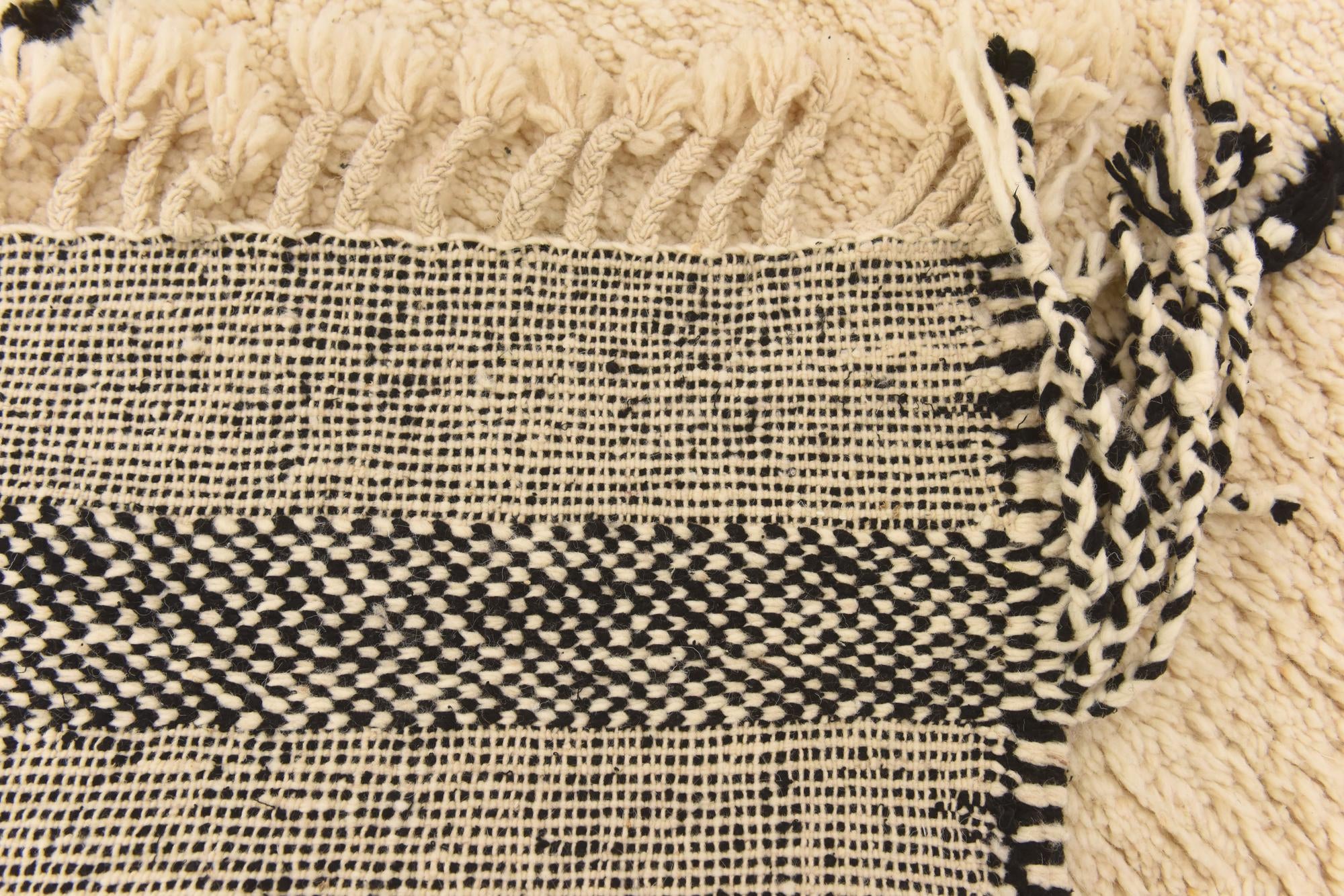 5' 4 x 8' 9 Hand Knotted Moroccan Wool Rug