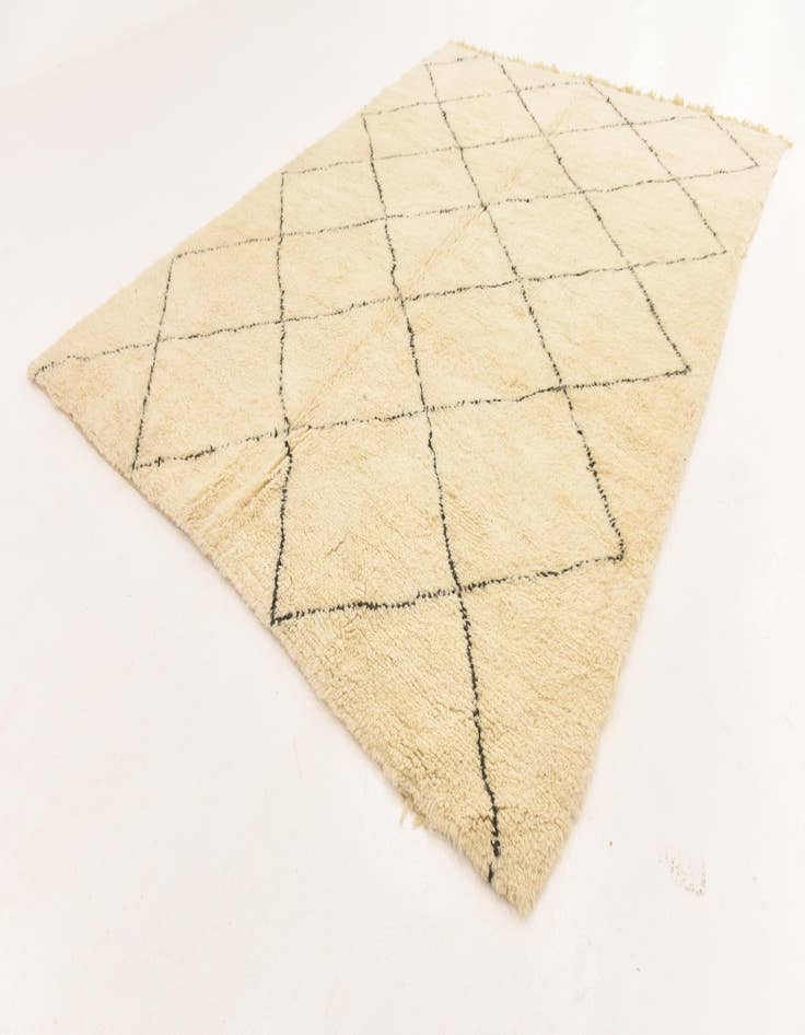 Detail image of 7' 1 x 9' 10 Hand Knotted Moroccan Wool Rug