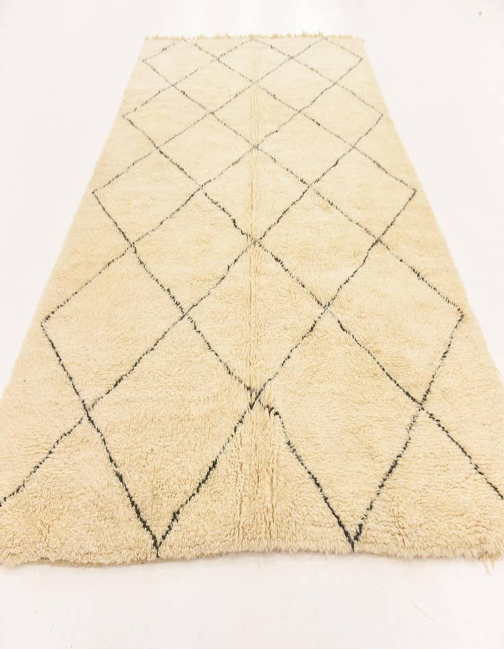 Detail image of 7' 1 x 9' 10 Hand Knotted Moroccan Wool Rug