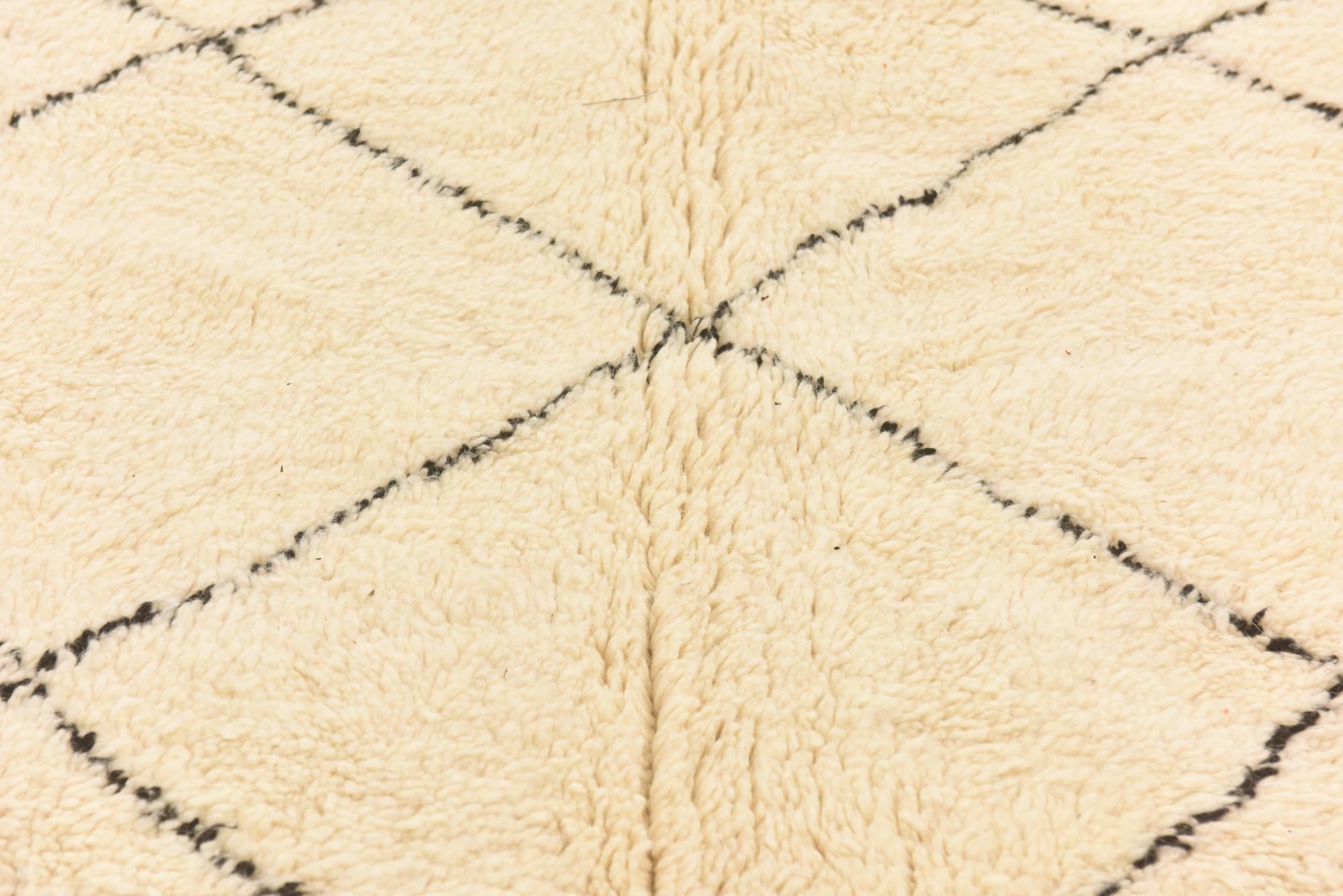 7' 1 x 9' 10 Hand Knotted Moroccan Wool Rug