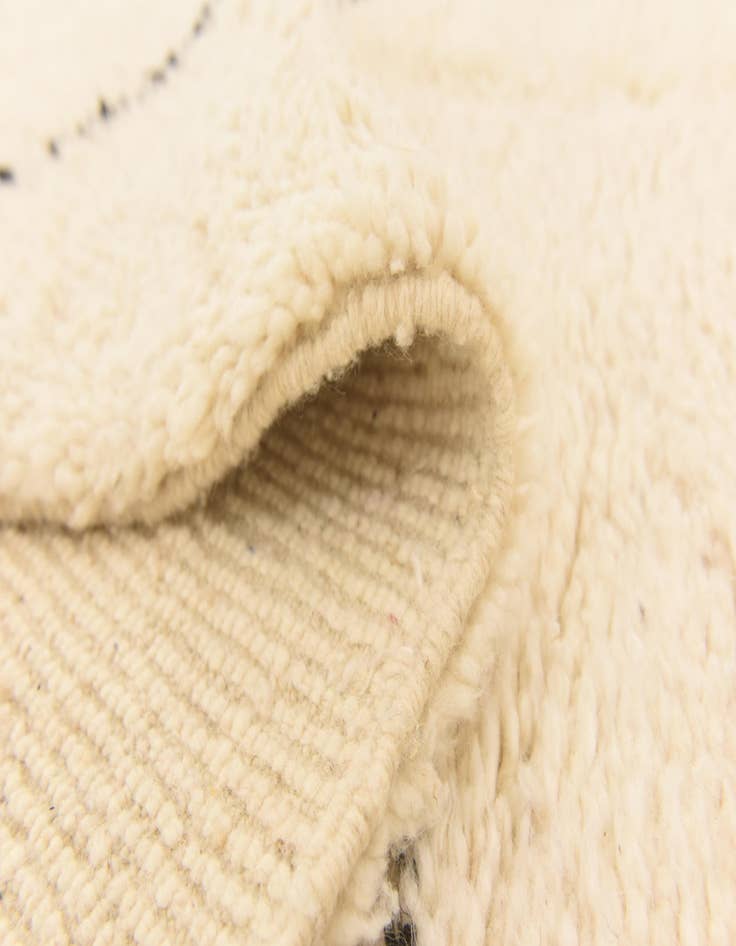 Detail image of 6' 8 x 9' 9  Hand Knotted Moroccan Wool Rug