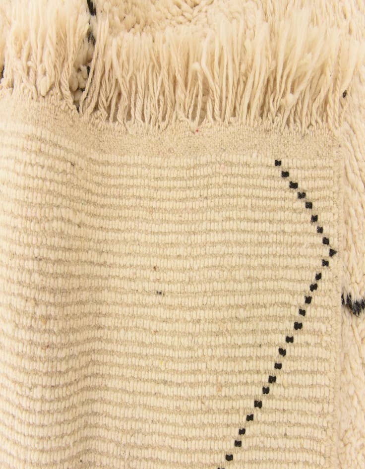 Detail image of 6' 8 x 9' 9  Hand Knotted Moroccan Wool Rug