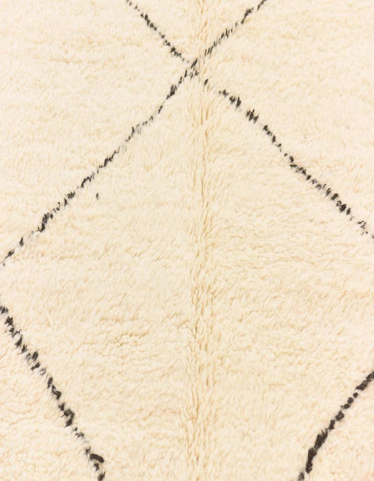 Detail image of 6' 8 x 9' 9  Hand Knotted Moroccan Wool Rug