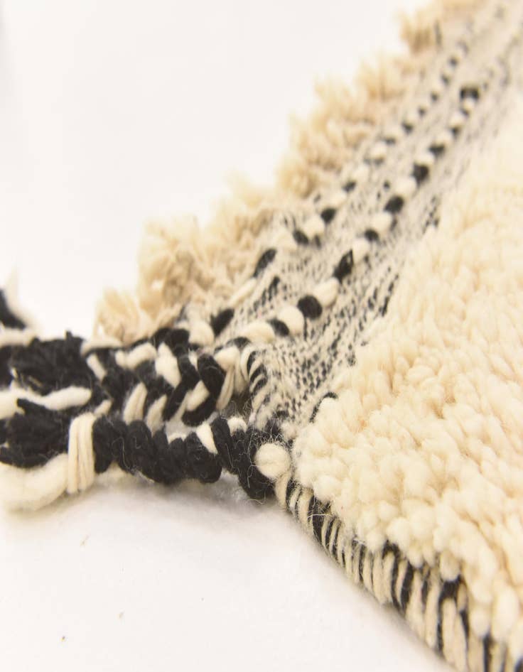 Detail image of 5' 7 x 8' 2  Hand Knotted Moroccan Wool Rug