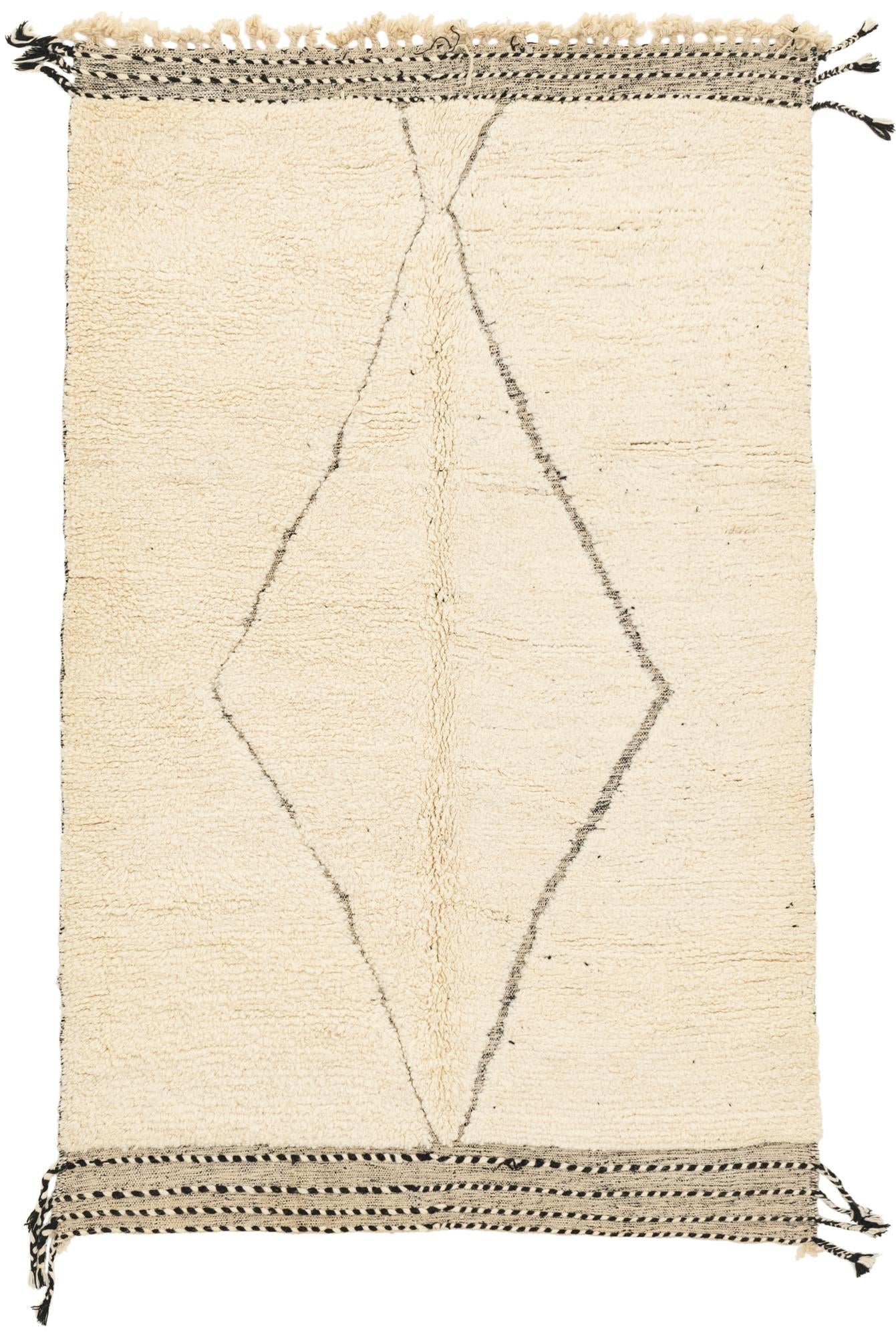 5' 7 x 8' 2 Hand Knotted Moroccan Wool Rug