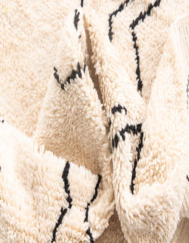 Detail image of 6' 3 x 9' 5  Hand Knotted Moroccan Wool Rug