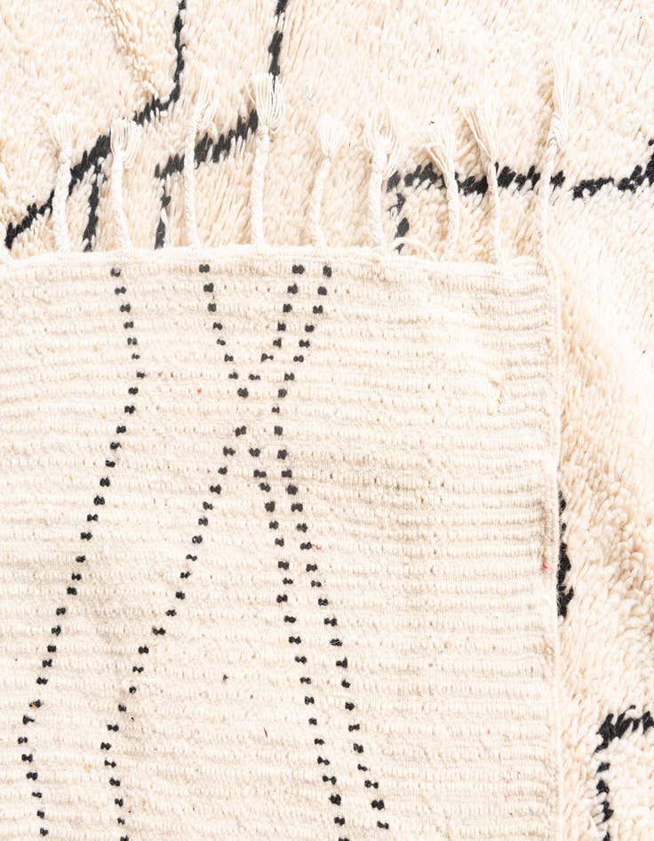 Detail image of 6' 3 x 9' 5  Hand Knotted Moroccan Wool Rug